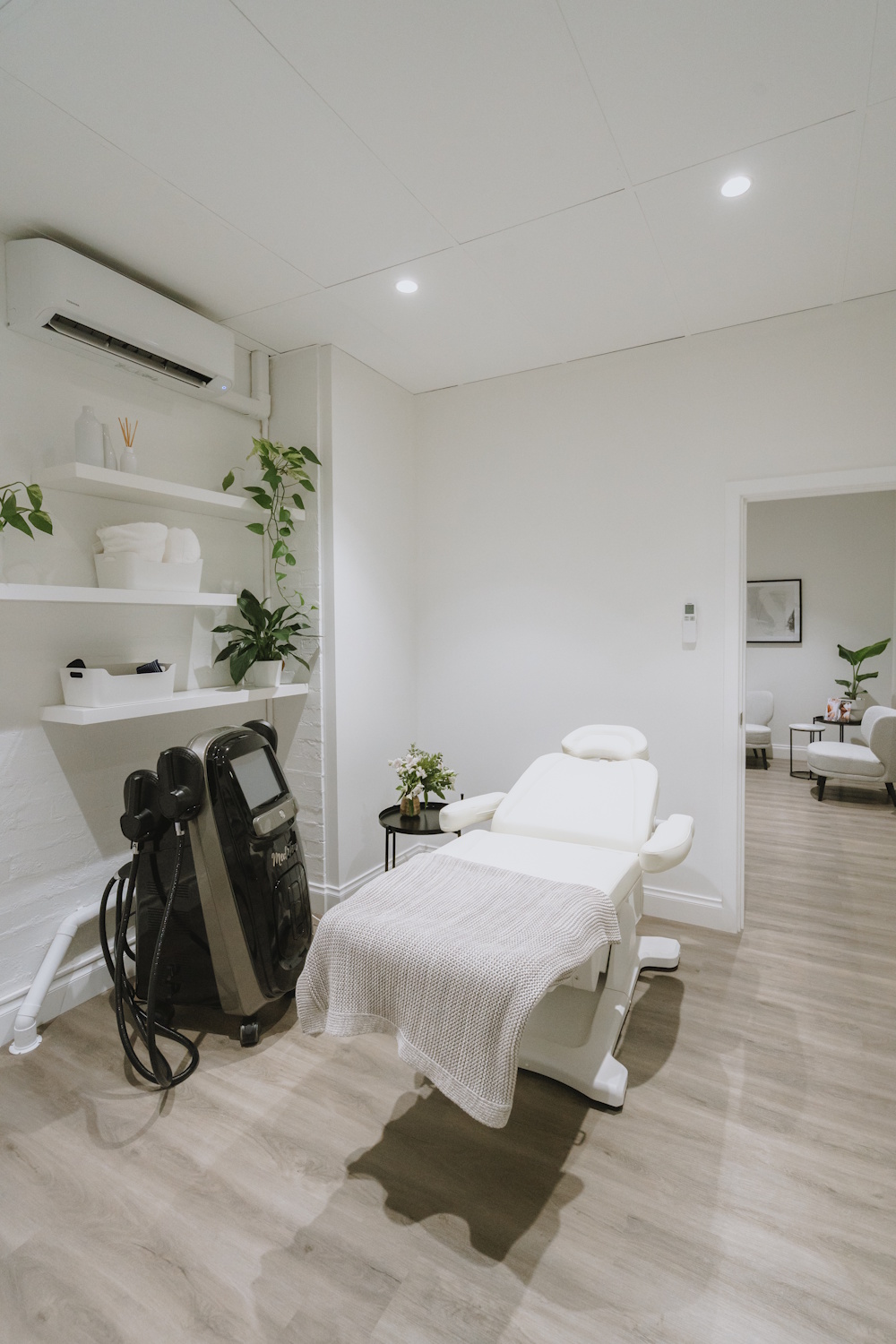 About RESHAPE Body Sculpting Studio (3)